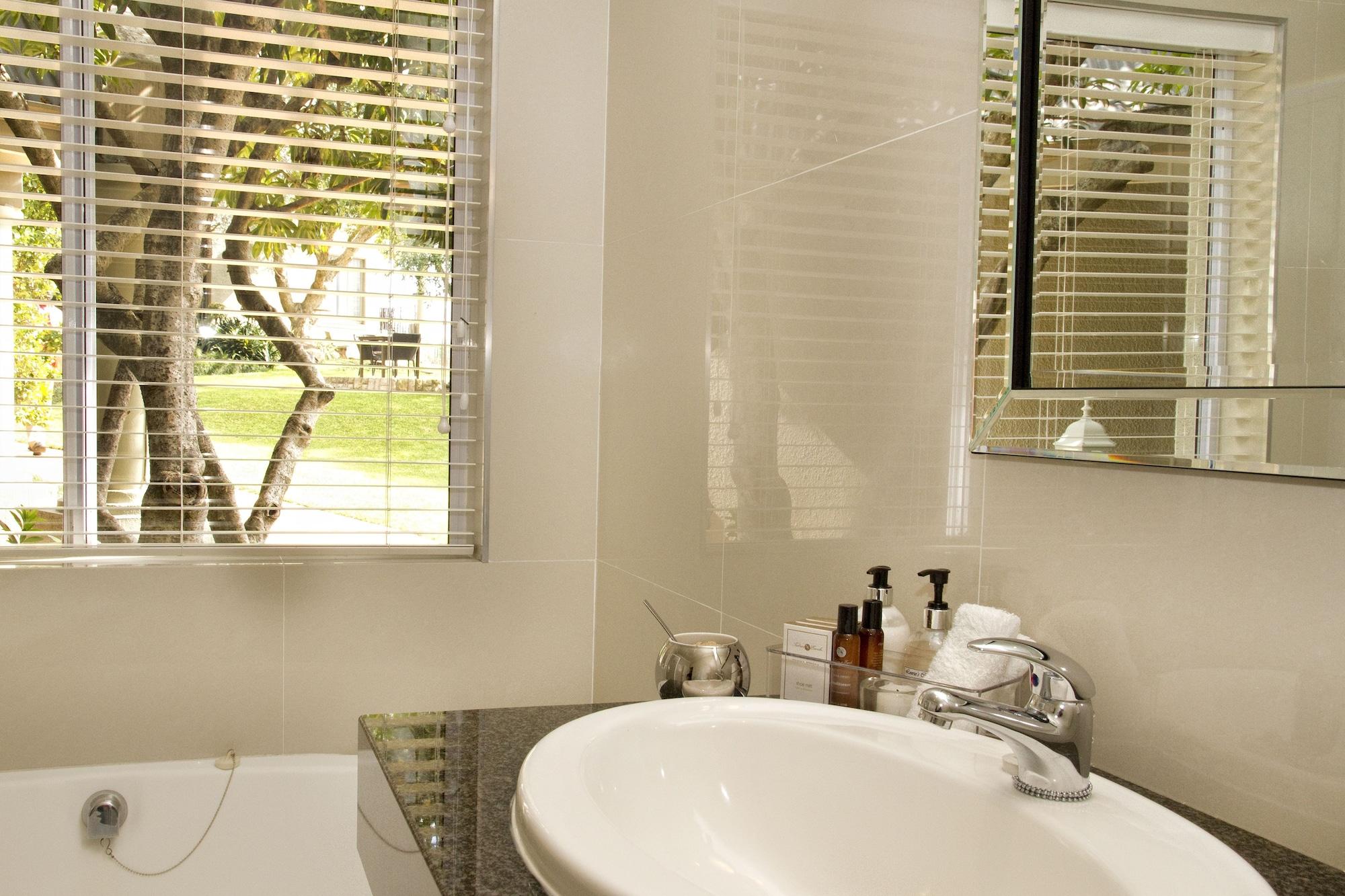Loerie'S Call Guesthouse Mbombela Екстер'єр фото