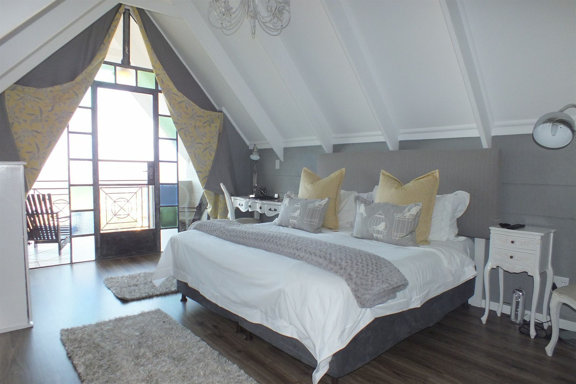 Loerie'S Call Guesthouse Mbombela Екстер'єр фото
